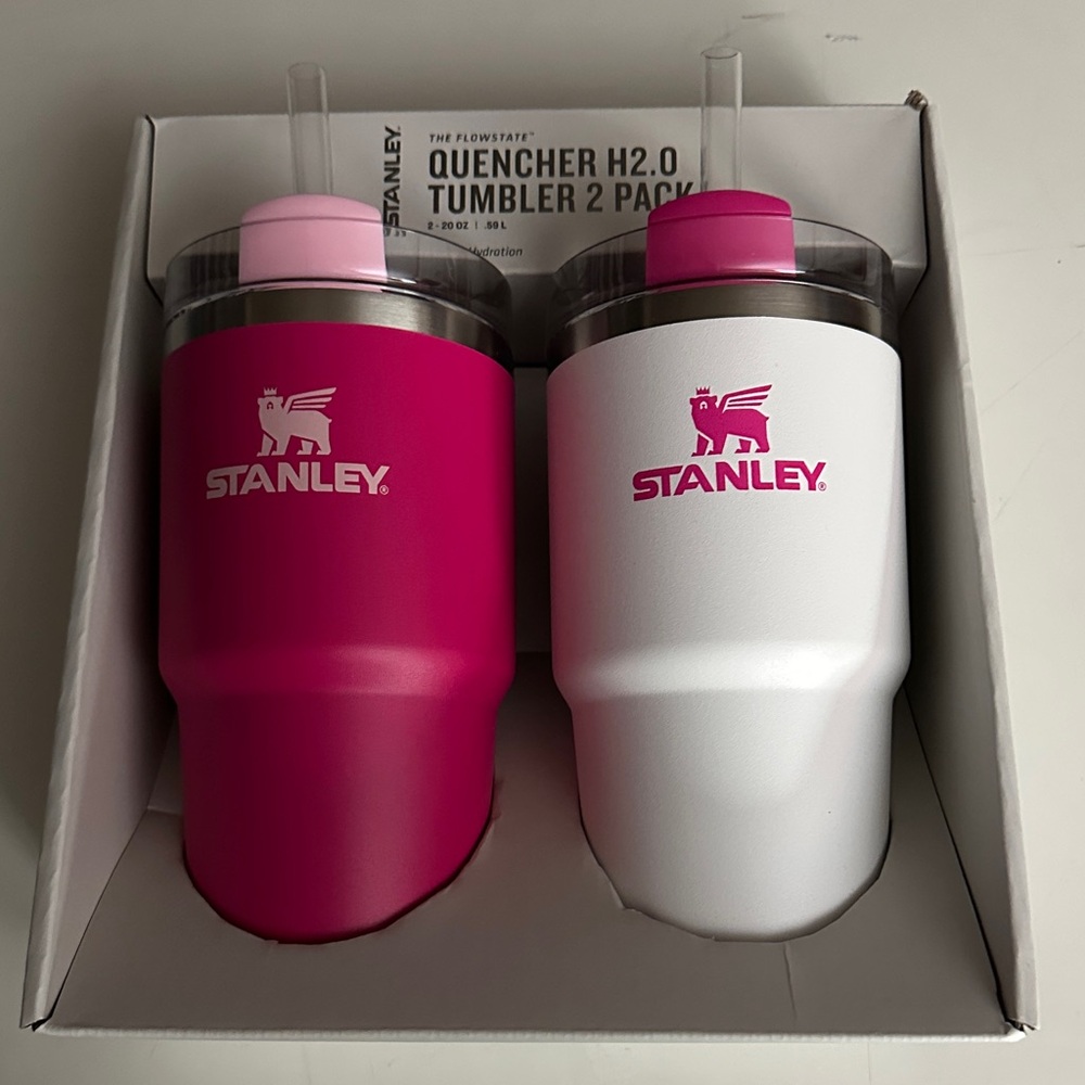 Stanley Quencher H2.0 Tumbler Set in Pink and White